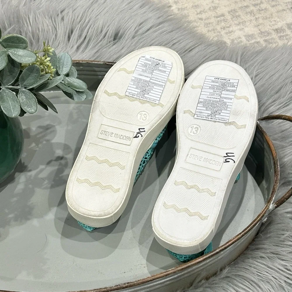 Steve Madden Girls‎ Jfinalem Knit Sneakers Turquoise Fabric Youth Size 13**
